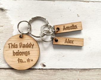 Personalised Wooden Keyring This Daddy belongs to .... Keyring for Daddy / Dad / Father's Day Gift / Birthday Present / Christmas Present