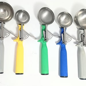 Lot 5 N.S.F. Vintage Ice Cream Scoops
