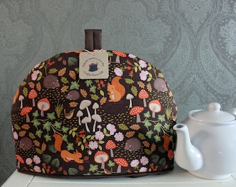 Tea Cosy, Insulated Woodland  Design Tea Cosy, hedgehogs, squirrels, birds, mushrooms