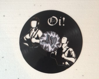 Décoration murale / horloge dans un vrai disque vinyle 33 Tours - oi! - skinhead - bird - rude boy