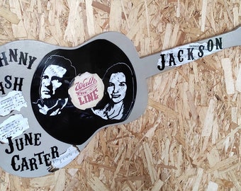 Décoration murale bois et vinyle guitare Johnny Cash et June Carter "walk the Line", "Jackson"