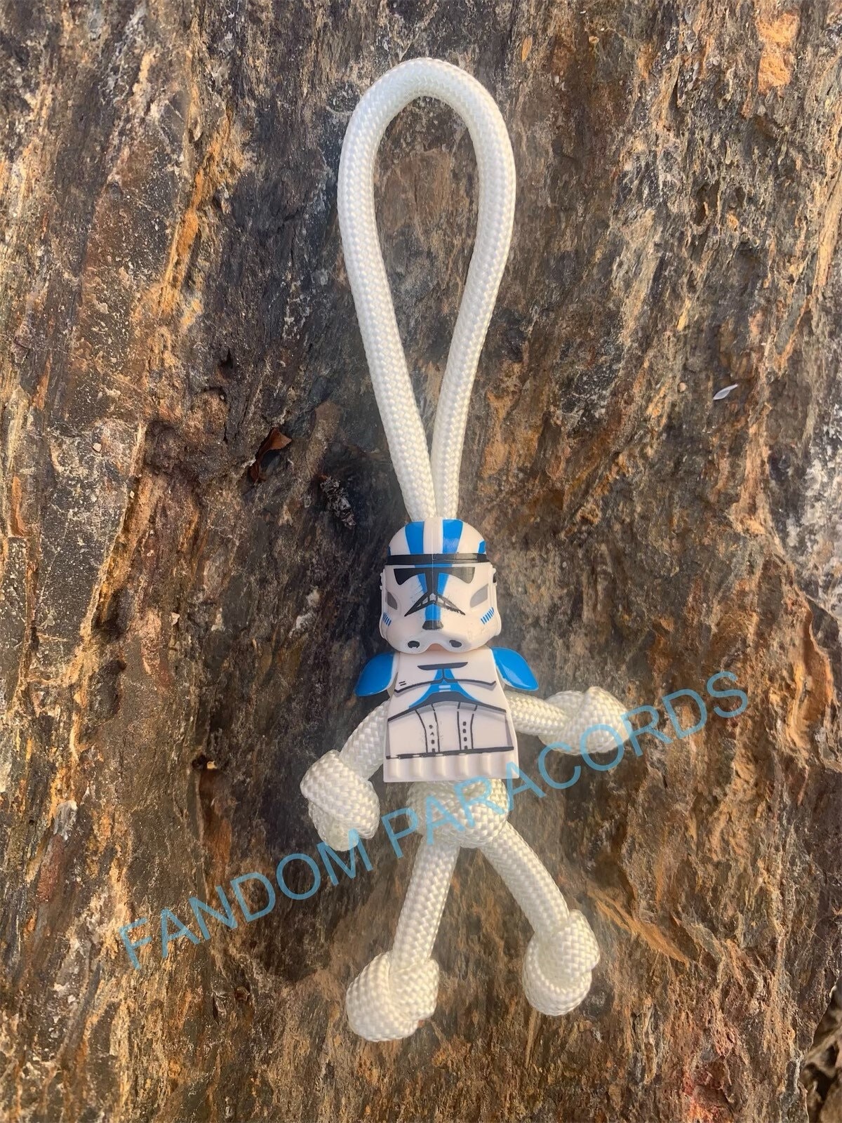 Clone Wars 501st BATTALION TROOPER Paracord Keychain Everyday Carry Star Wars Keychain Biker Buddy Keychain Lego Minifigure