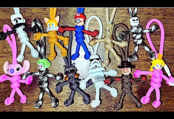 TAILS Sonic the Hedgehog Paracord Keychain, Everyday Carry Keyring