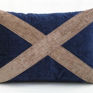 The vintage Scotland flag cushion image 1