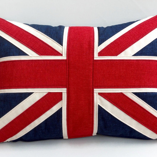 The Traditional union jack cushion