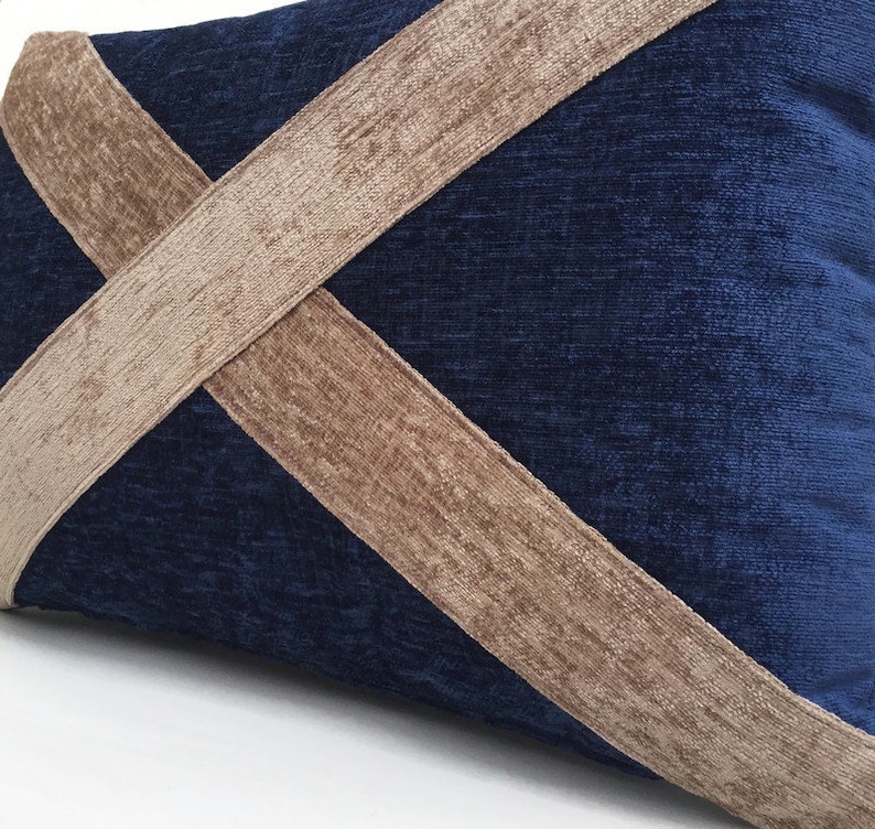 The vintage Scotland flag cushion image 3