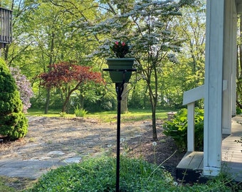 Plant holder - buries in ground