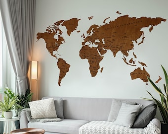 Mappa del mondo in legno con nomi di paesi