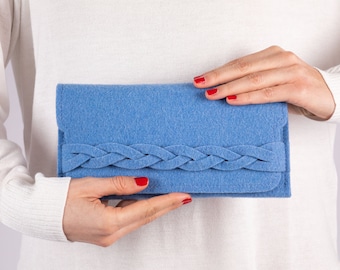 Wallet with braid