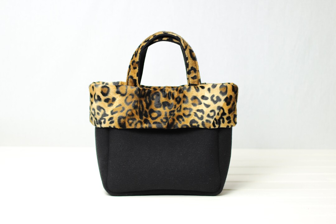 Borsa a mano leopardata in peluche - Borsa invernale da donna in pelliccia con catena