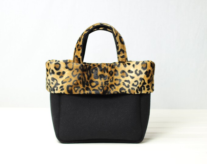 "Viola" handbag with ecofur