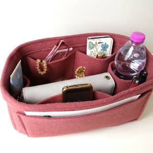 Antique pink felt bag insert for bag, wool organizer, make up bag, trousse, felt bag in bag, trousse for make up brush image 3