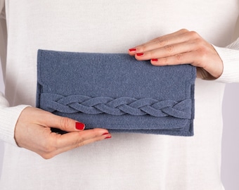 Wallet with braid