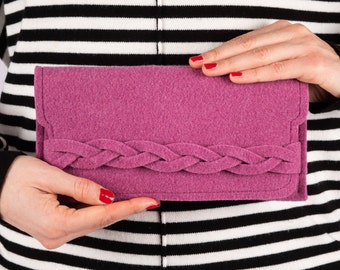 Wallet with braid