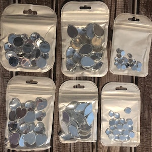 Crystal clear faceted flat back acrylic gems/ rhinestones
