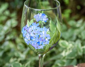 Hand Painted Hydrangea Wine Glass