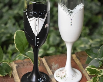Hand Painted Wedding Champagne Glass Set