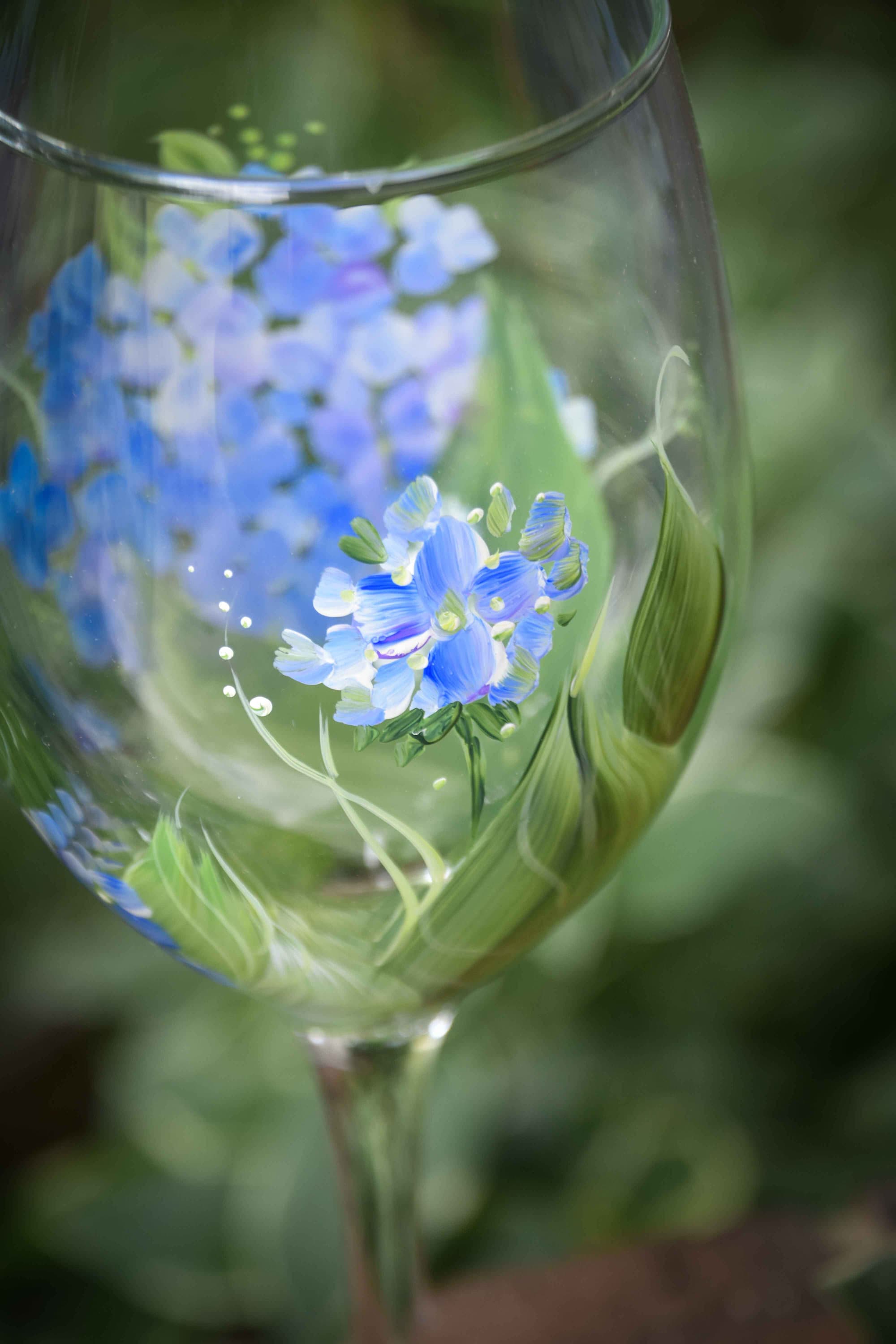 Hydrangea Stemless Wine Glasses – The Great Gift and Paper Co.