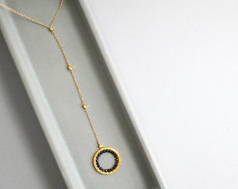 Dainty Black Y Pendant Necklace | Minimalist Gold Circle Necklace