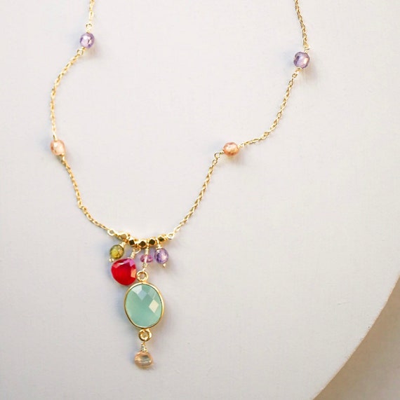 Gemstone jewelry element set | Premium AI-generated image