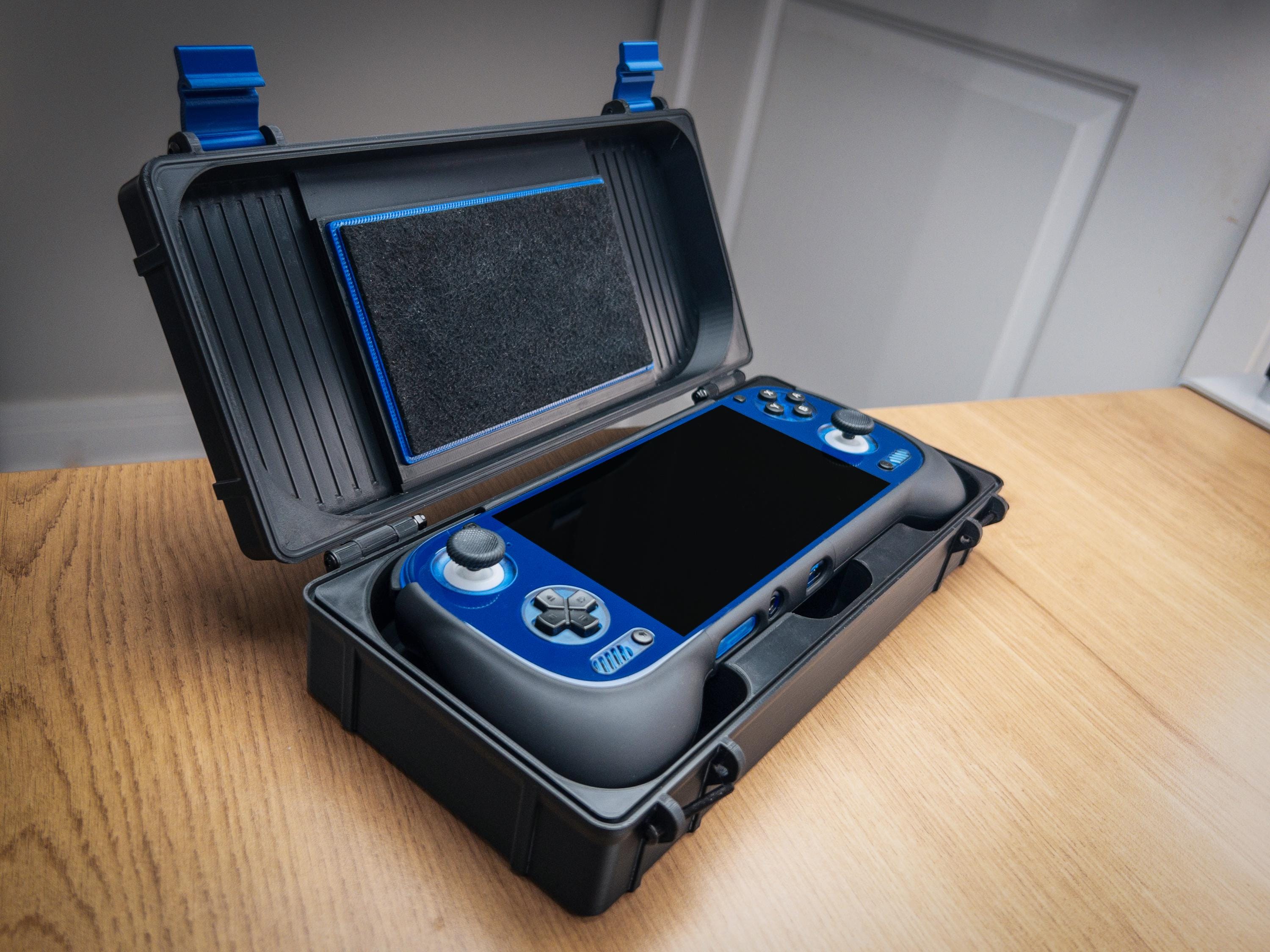 その他 AYN ODIN 3 Pro clear Blue + TPU SHELL AYN Odin 3 TPU Grip Case - Rugged Travel Hard Shell With TPU and