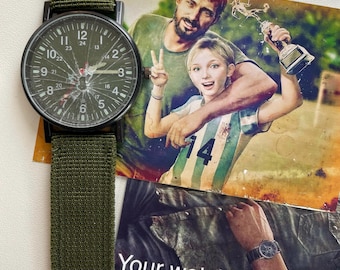 Joel's Broken Watch: Cosplay Prop cracked watch face + mini prints + stickers