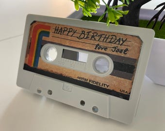 Cassette inspirée du jeu d'anniversaire : cadeau audio cosplay « Happy Birthday, Love Joel »