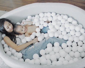 kids round ball pit