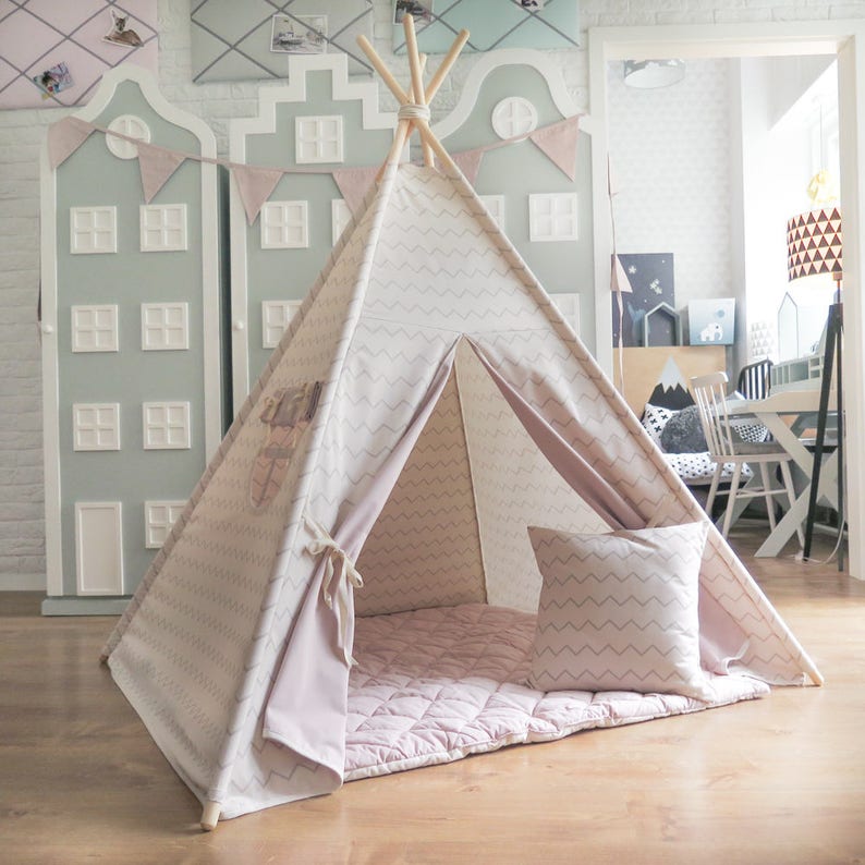 teepee tent with mat