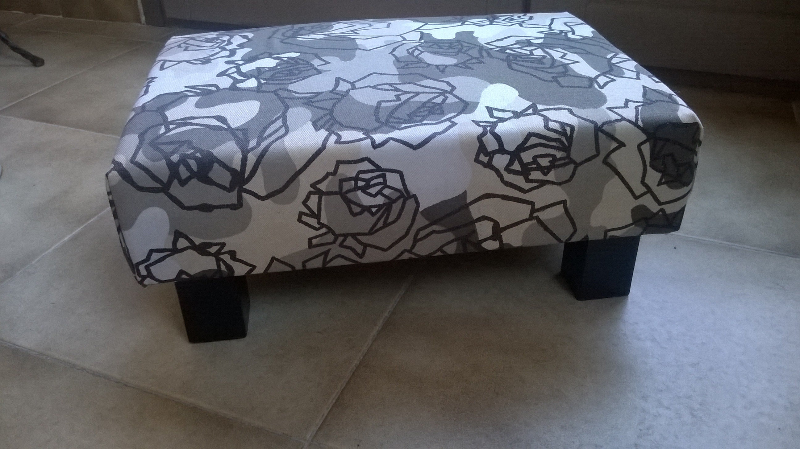 Sur Mesure , Tissus Classiques, Repose Pieds