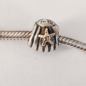 Pingente autêntico PANDORA em ouro 14K e pingente de contas de estrela do mar e concha em prata esterlina 925