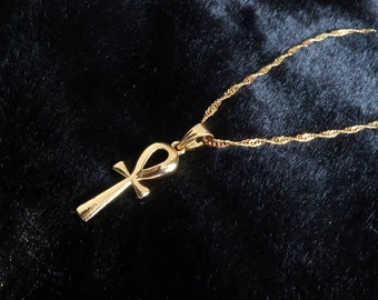 Gold Ankh Necklace – Egyptian Symbol of Life, Minimalist Pendant