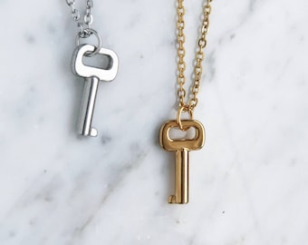 Key Necklace - Matching lock and key necklace - friendship necklace- couples necklace - valentines day personalised gift for her