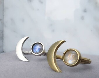 Sterling Silver Crescent Moon Ring, Labradorite Gemstone 925 Jewelry