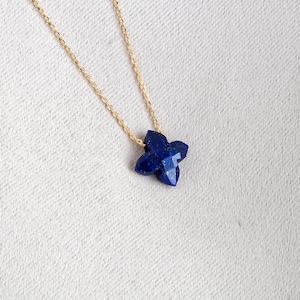 Blue Lapis Lazuli Necklace, dainty Natural raw gemstone healing necklace for women, Gold Lapis Lazuli pendant