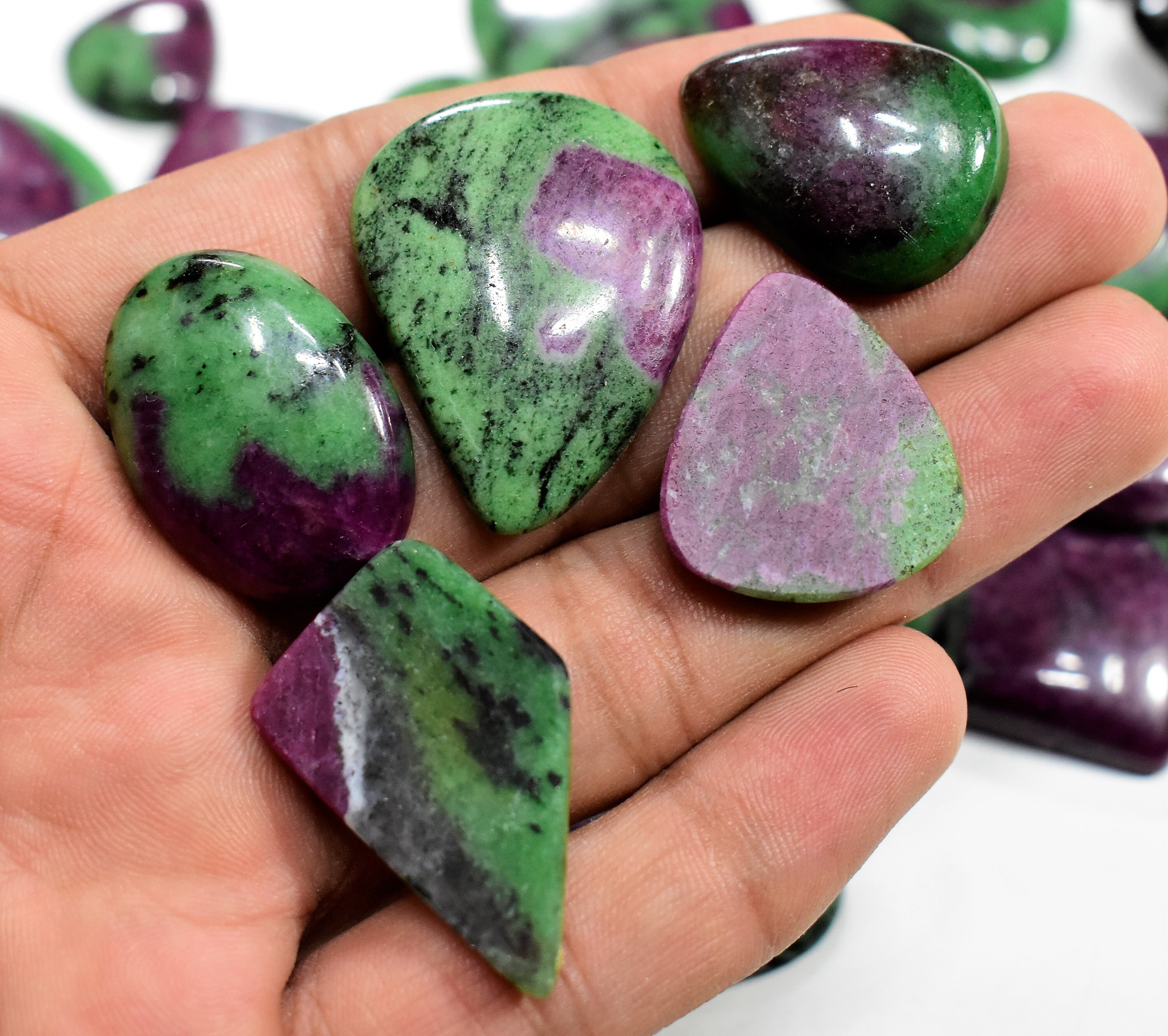 Wholesale Ruby Zoisite 100% Natural Red Green Ruby Zoisite