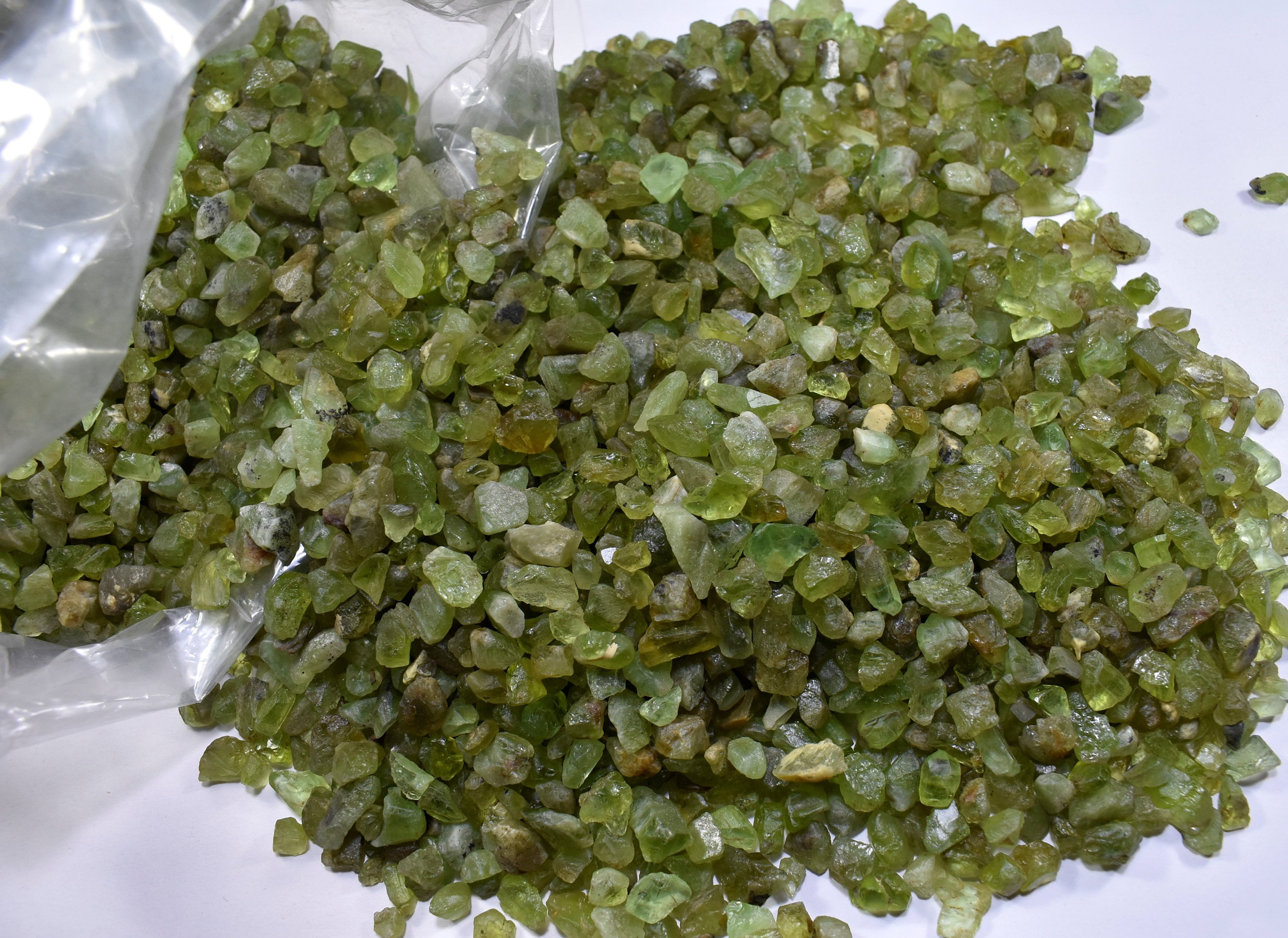 1000 Carat Peridot for Beads Rough Green Peridot Rough | Etsy