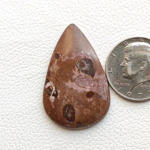 Raro cabochon di bauxite multi marrone di grandi dimensioni design a forma di pera bauxite pietra minerale curativa pietra preziosa altamente levigata per avvolgifilo R11746