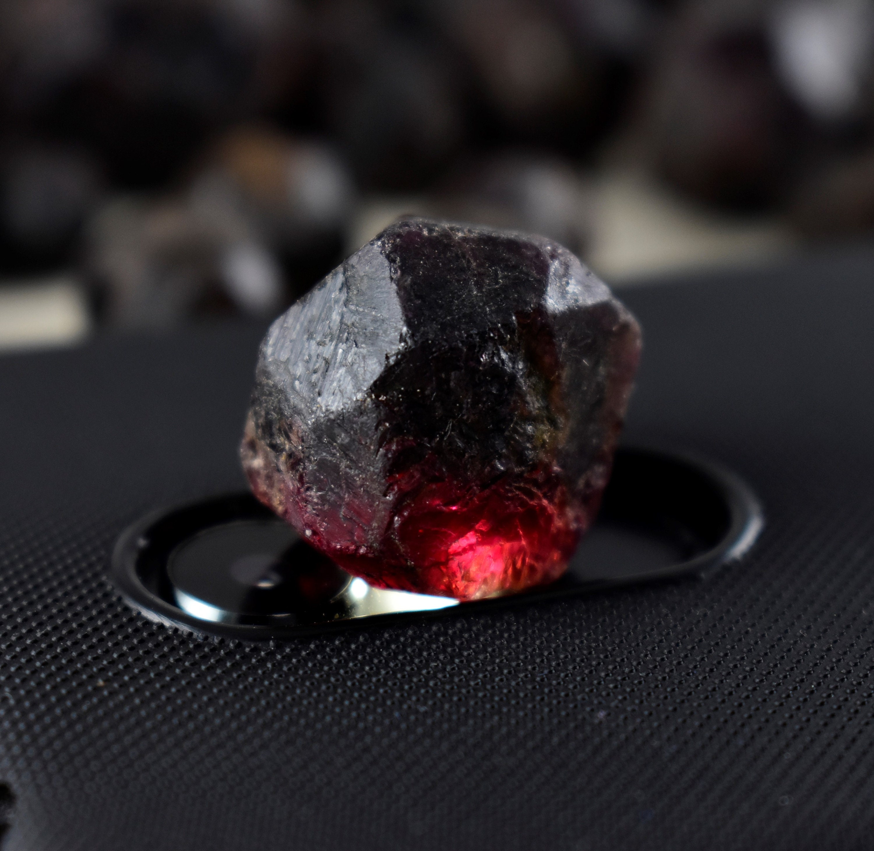  10pcs Natural Garnet Crystal Stone Raw Original Tumbled Stone  Red Wine Rough Stones Healing Specimen Minerals… : Health & Household
