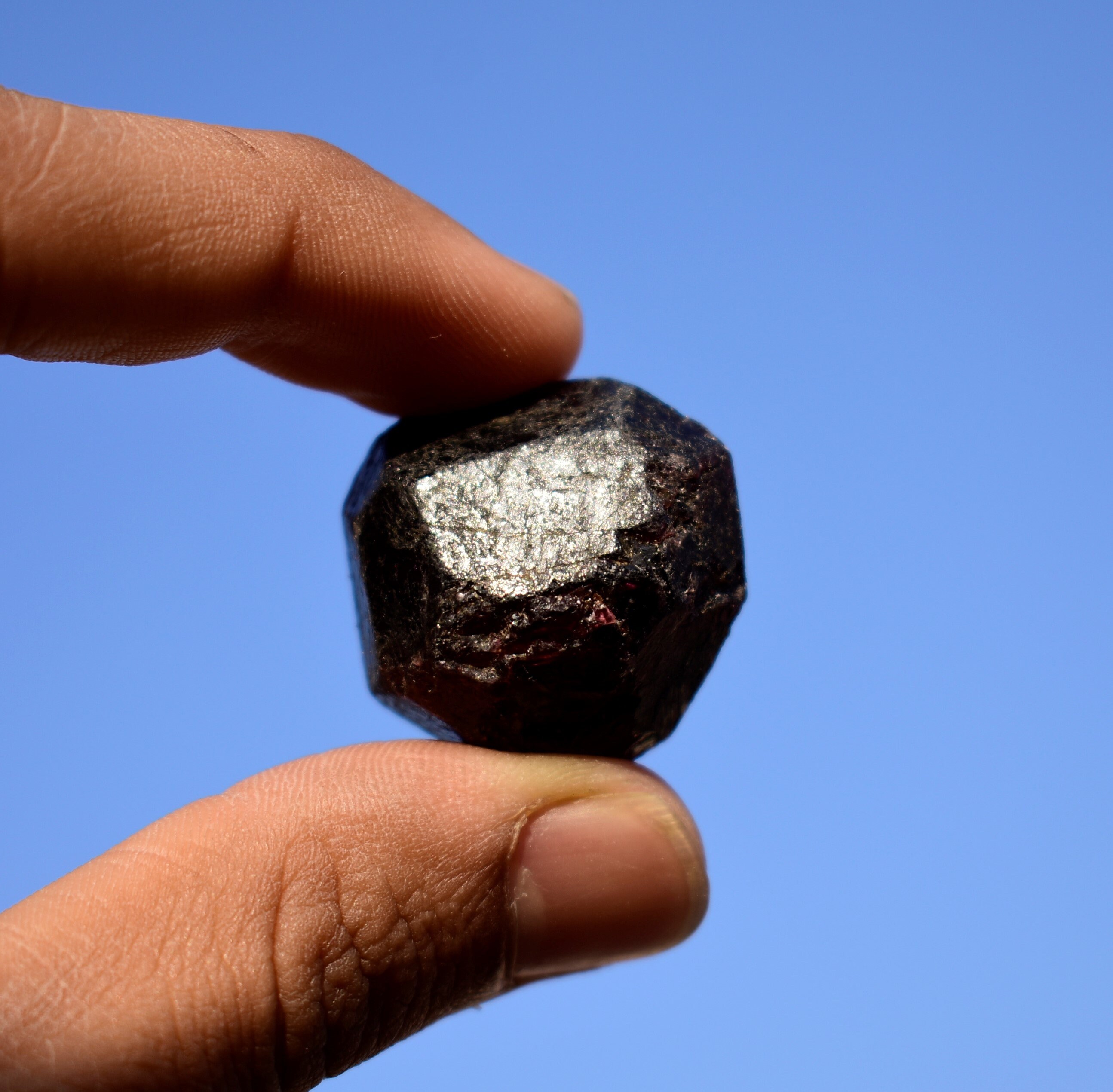 Garnet Rough Specimen Natural Red Dodecahedron Almandine Garnet