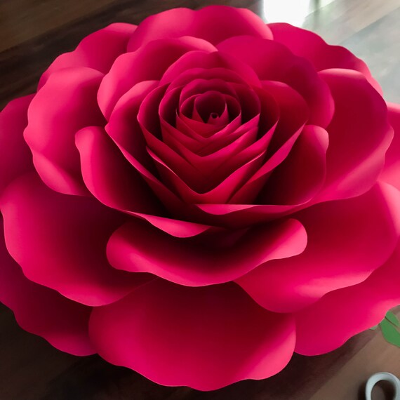 ROSE BUD paper flower template (one piece rose) and video tutorial –  PaperProTutorials