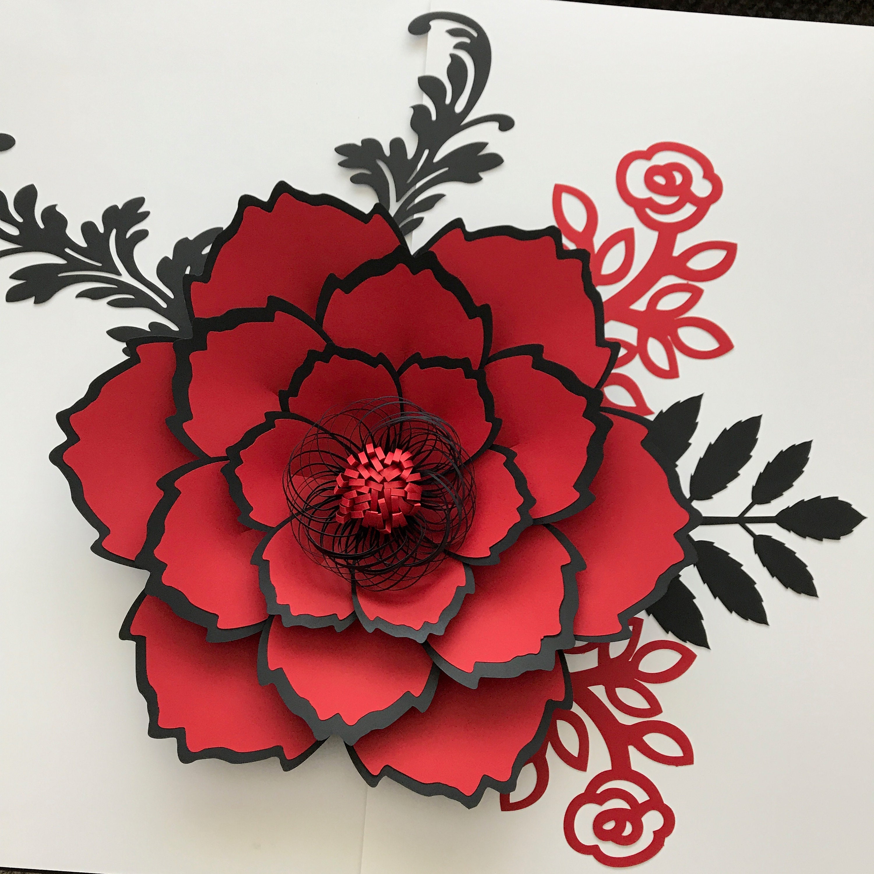 SVG Petal 140 Paper Flowers Template w/ Flat Center for Cricut