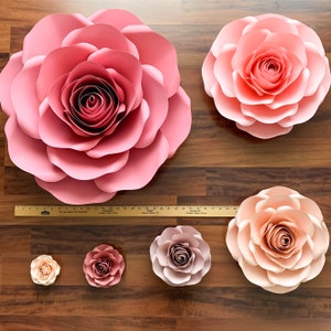 Papierblumen SVG Combo von 5 Größen Rose Papierblumen-Schablone, DIY Cricut und Silhouette Maschinen bereit-Mitte Knospe eingeschlossen (5 &quot;- 29&quot;
