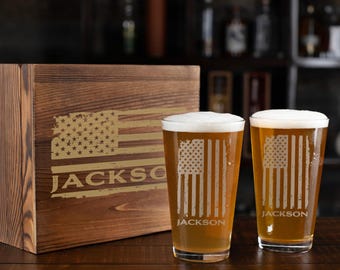 Personalized Pint Glass Set
