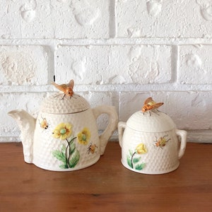 Vintage Honey Bee Beehive Teapot And Sugar Dish Set Marutomo Ware