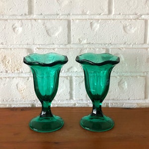 Vintage Emerald Green Sundae Dessert Glasses Ice Cream Cups