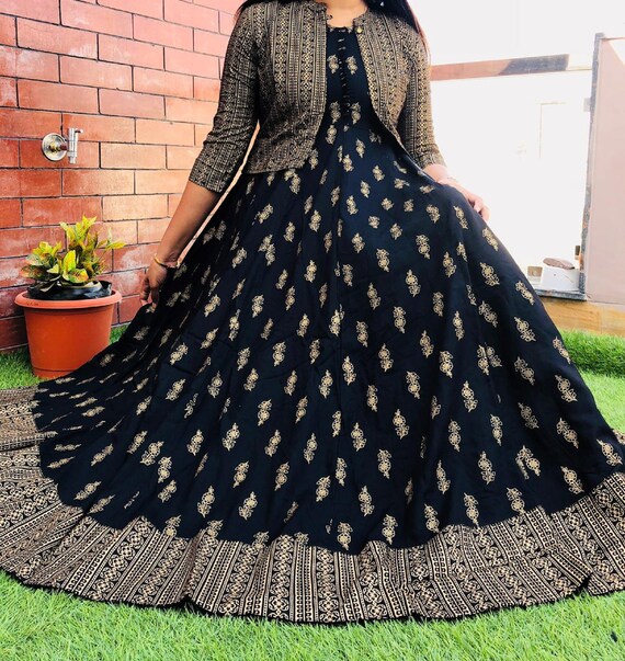 Western Party Gown With Heavy Golden Embroidery Work at Rs 2675 in New Delhi