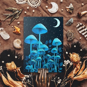Carte postale Champignons étoilés - Scène de nuit mystique avec champignons lumineux et lune - Art fantastique sombre - Décoration sorcière - Décoration gothique