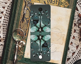Luna Moth Bookmark – Witchy Stationery, Vintage Floral