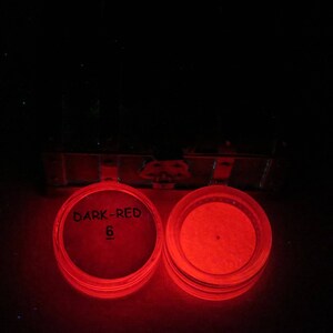 Red Glow in the Dark Powder